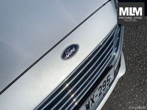 Ford Mondeo Titanium 5D 2.0TD150 A8 FWD 4D - Image 4