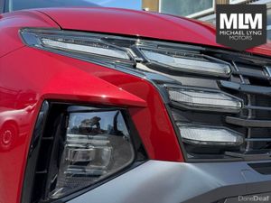 Hyundai Tucson Executive Plus 5DR - Image 4