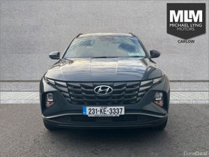 Hyundai Tucson Executive 5DR - Image 2