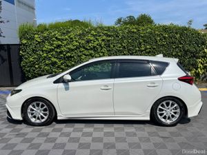Toyota Auris MODELLISTA 1.8 HYBRID AUTO // REVERSE - Image 3