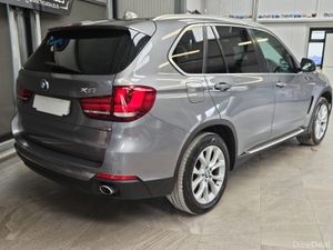 18 BMW X5 SE 25D AUTO 7 SEATER - Image 3