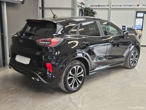 241 FORD PUMA ST-LINE PETROL MILD HYBRID - Image 3