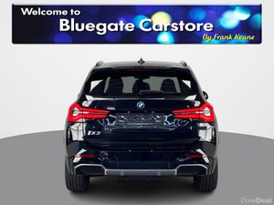 BMW iX3 M SPORT**PANORAMIC SUNROOF**BLACK LEATHER - Image 4