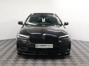 BMW 5-Series 530e SE - Image 2
