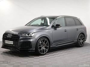 Audi Q7 TFSIe V6 Black Edition - Image 3
