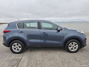 Kia Sportage LX 5DR - Image 2