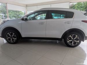 Kia Sportage K3 Automatic - Image 2