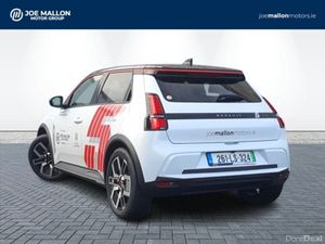 Renault 5 E-Tech Techno 52kwh - Image 2