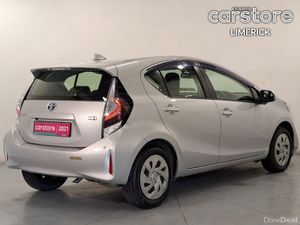 Toyota Aqua 1.5 HYBRID - Image 3