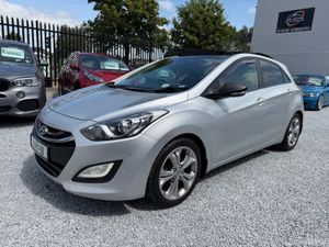2014 (141) Hyundai i30 Premium - Image 3
