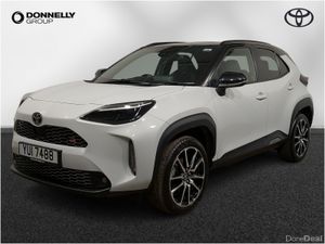 Toyota Yaris Cross Estate GR Sport - Image 4