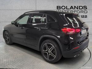 Mercedes-Benz GLA GLA180 D Progressive - Image 3