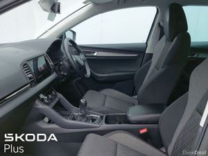 Skoda Karoq STYLE 2.0TDI 115HP *REAR CAMERA*HEATED - Image 4