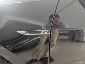 Volkswagen Golf R 2.0tdi 300hp 5dr Auto - Image 4