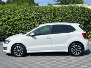 Volkswagen Polo BLUEMOTION 1.0 TSI AUTO // SERVICE - Image 3