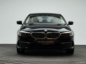 BMW 5-Series 520D SE AUTO - Image 2