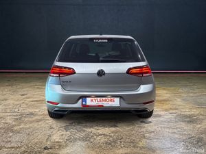 Volkswagen Golf 1.2 AUTOMATIC TSI COMFORT LINE - F - Image 4