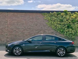 Opel Insignia 1.6 CDTi SC Grand Sport 136PS - Image 4
