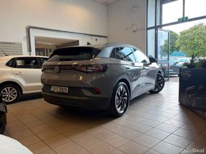 Volkswagen ID.4 PRO 128 KW Life DX 77KWH 174HP PRO - Image 3