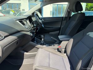 2017 HYUNDAI TUSCON 1.7d  COMFORT PLUS - Image 4