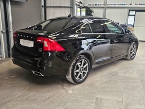 19 VOLVO S60 SE CLASSIC - Image 3