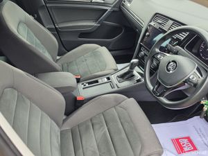 Volkswagen Golf 2019 digital dash automatic - Image 3