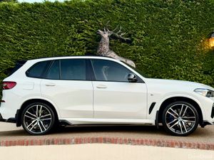 2022 BMW X5 3.0 D M Sport great spec - Image 4