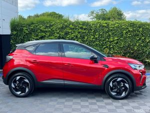 Renault Captur 1.3 TCE HYBRID AUTO ** DELIVERY MIL - Image 2