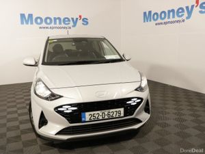 Hyundai i10 DELUXE PLUS 1.0L PETROL HATCHBACK - Image 2