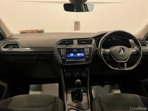 VW TIGUAN R-DESIGN 2.0TDI 150BHP MANUAL (2017) - Image 4