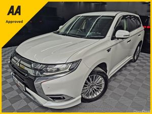 ⚡MITSUBISHI OUTLANDER  – 4WD – HIGH SPEC! ⚡🚗 - Image 2