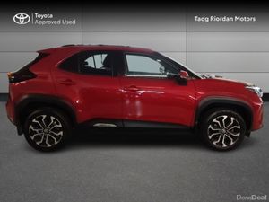 Toyota Yaris Cross L-SPORT MONO - Image 3