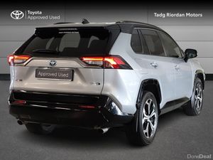 Toyota RAV4 PLUG-IN HYBRID SPORT - Image 2
