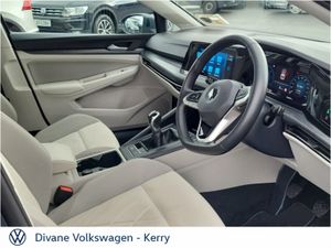 Volkswagen Golf STYLE 2.0 TDI 115 BHP - Image 4