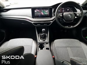 Skoda Octavia COMBI SELECTION + 2.0TDI 115HP - Image 2