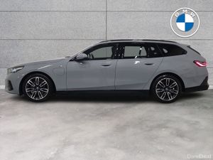 BMW 5-Series 530 E M Sport - Image 4