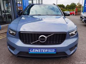VOLVO XV40 RECHARGE T4 R-DESIGN AUTOMATIC PHEV - Image 2