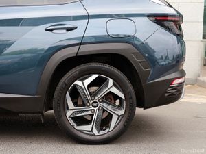 Hyundai Tucson 4WD Executive Plus PHEV Auto - Plug - Image 4