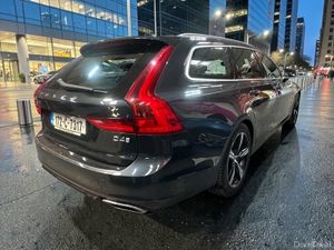 2017 Volvo V90 R-DESIGN GEARTRONIC - Image 4