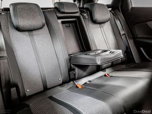 Peugeot 3008 Allure 1.2 Petrol 130HP - Image 4
