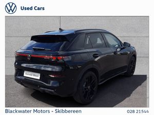 Volkswagen T-Roc 1.5TSI 150BHP R-LINE MILD HYBRID - Image 3