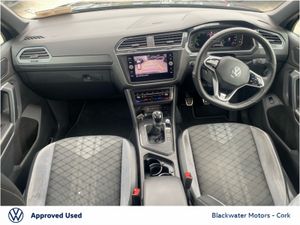 Volkswagen Tiguan 2.0TDI 150BHP R-LINE WITH REAR V - Image 3