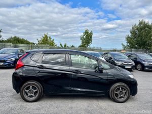 HONDA FIT 2014 (1.5, HYBRID) - Image 4