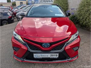 Toyota Camry WS AUTOMATIC HYBRID 2.5 PETROL //REVE - Image 2