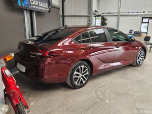 19 OPEL INSIGNIA GRAND SPORT SC EDITION - Image 3