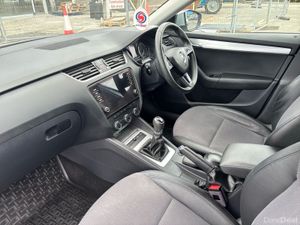 Skoda Octavia Soleil 1.0TSI 115HP - Image 3