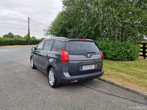 Peugeot 5008 Diesel (JUST PASSED NCT TEST)!!! - Image 4