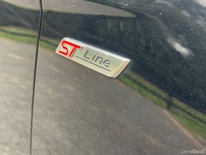 Ford Focus ST 1.5 TDCI 172 - Image 2