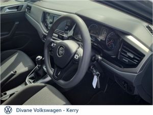 Volkswagen Polo LAUNCH EDITION 1.0 PETROL - Image 4