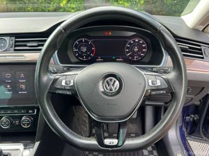 Volkswagen Passat HIGHLINE R-LINE PACK 2.0 TDI AUT - Image 4